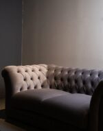 نمایی از زیبایی مبل کلودیا خاکستری