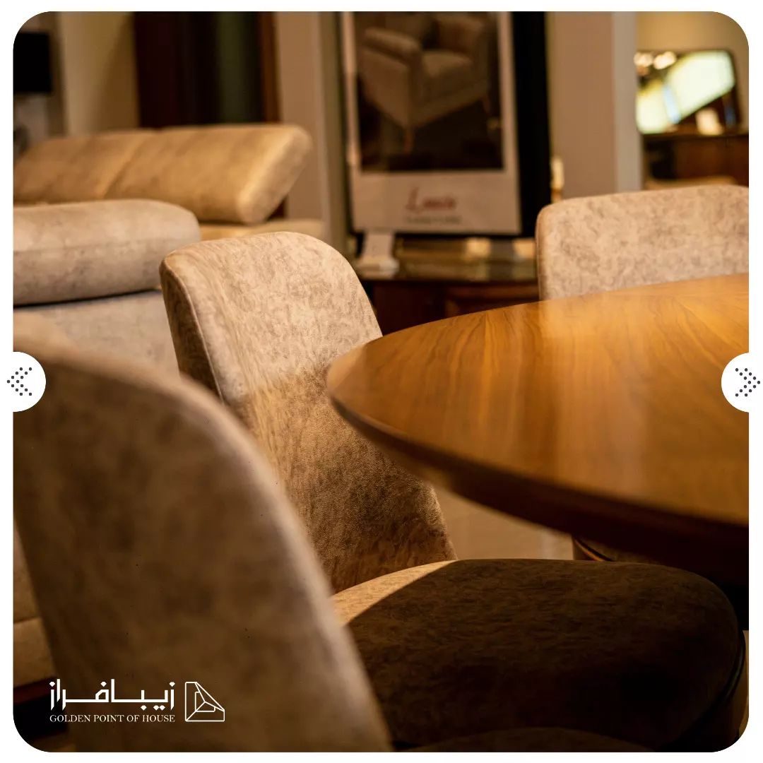 نمایی از میز romohome