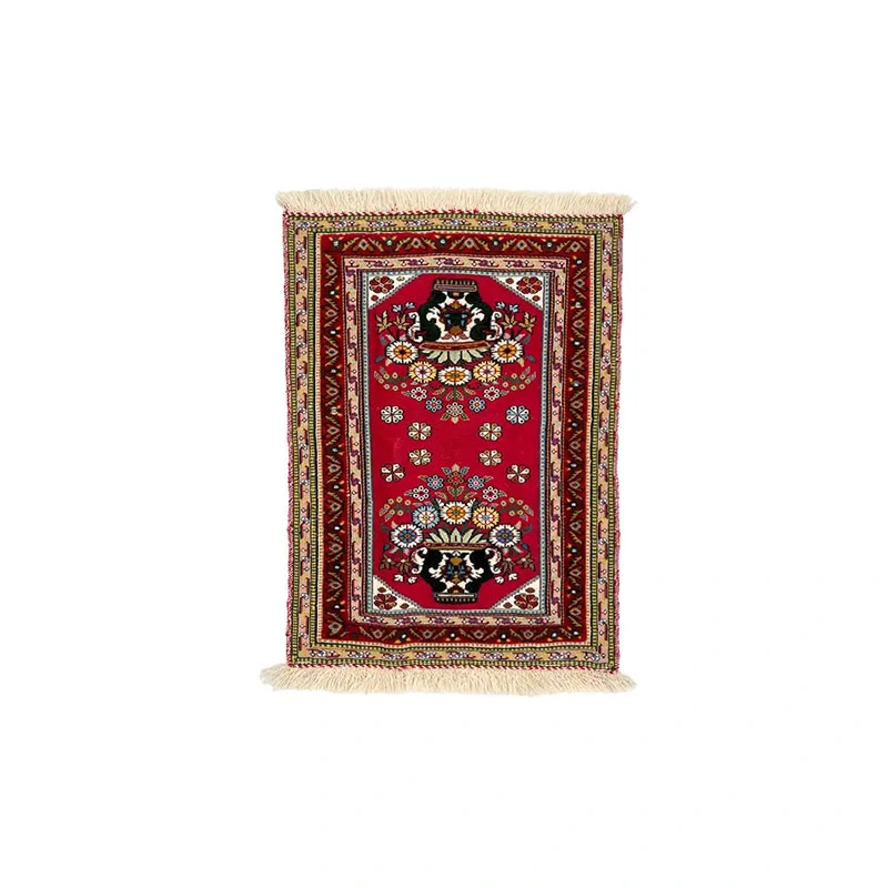 گلیم فرش گلدان قرمز گل برجسته سایز 85*61 کد 1680