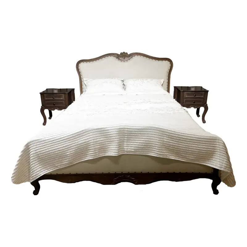 سرویس خواب کلاسیک پایه آهویی منبت چهارضلعی