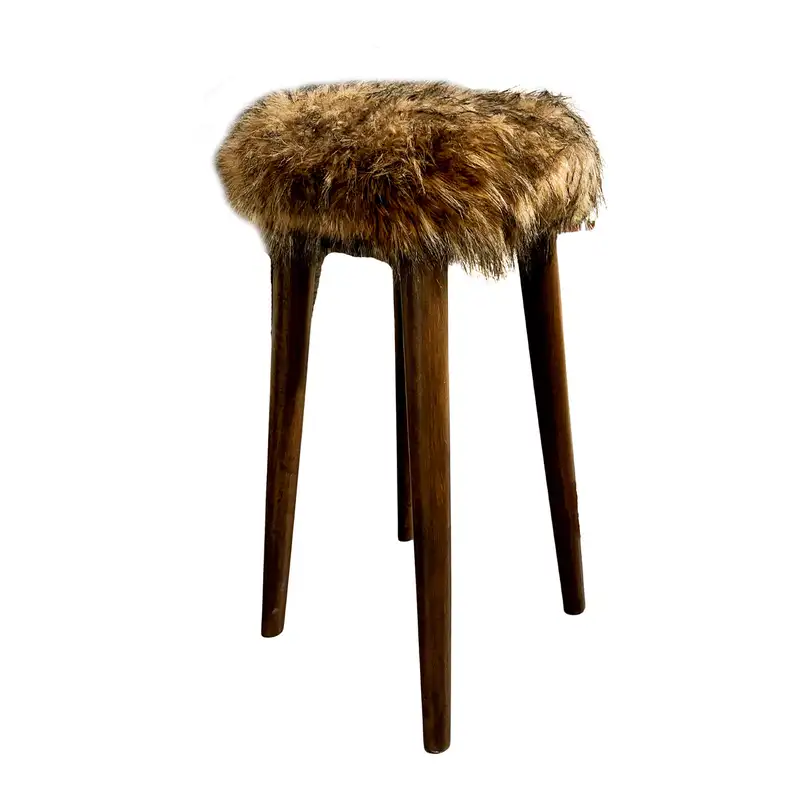 چهار پایه خز بزرگ