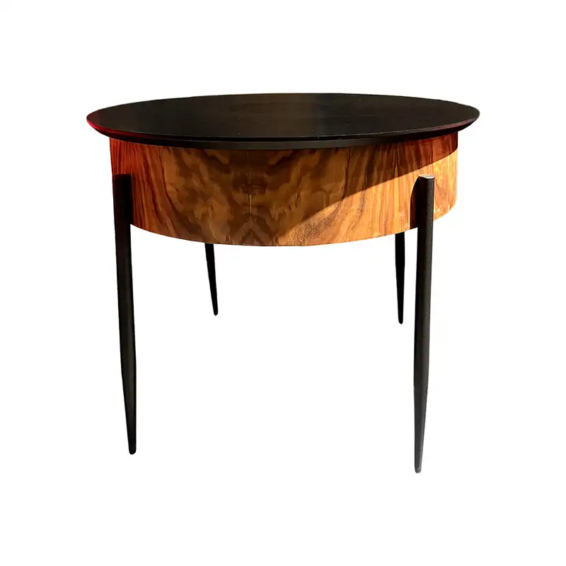 جلو مبل یوتاب رنگ مشکی